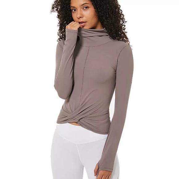 Jade Long Sleeve - Picture 1 of 3